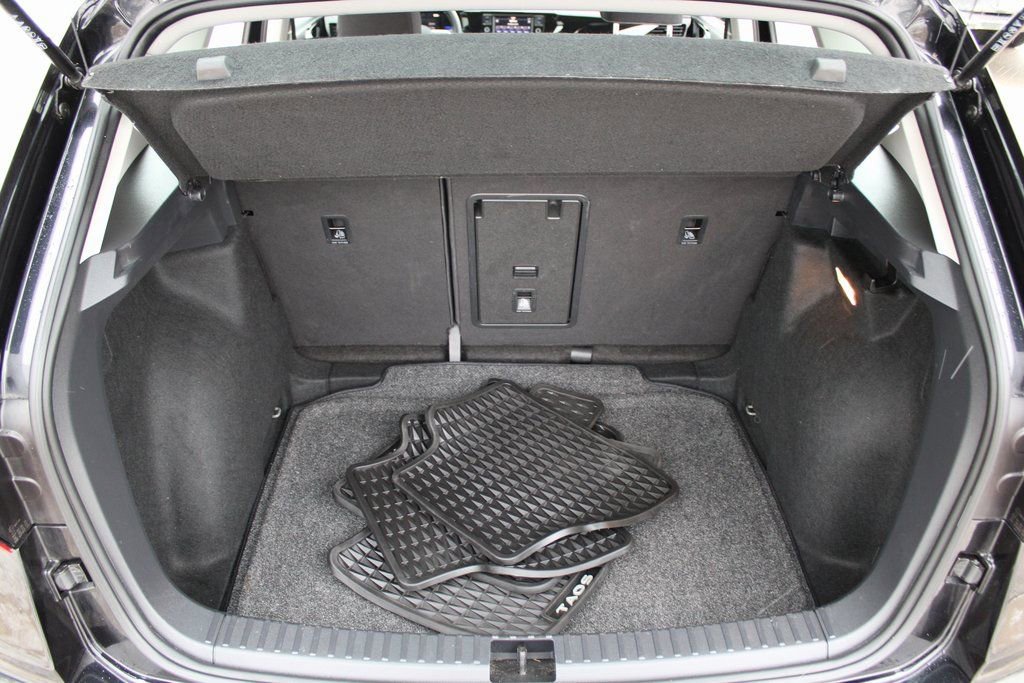 Certified 2023 Volkswagen Taos S image 27