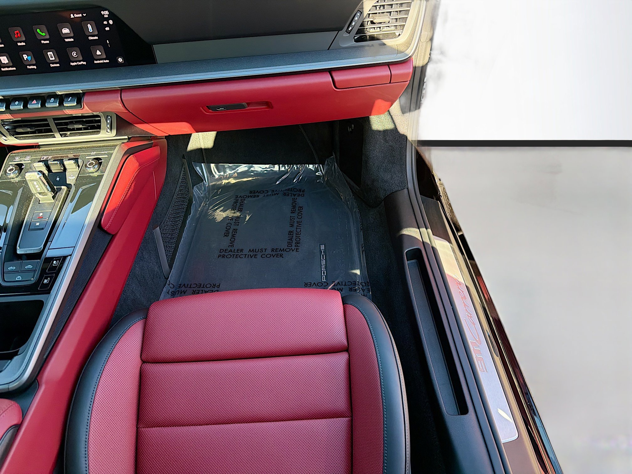 Used 2025 Porsche 911 Carrera image 17