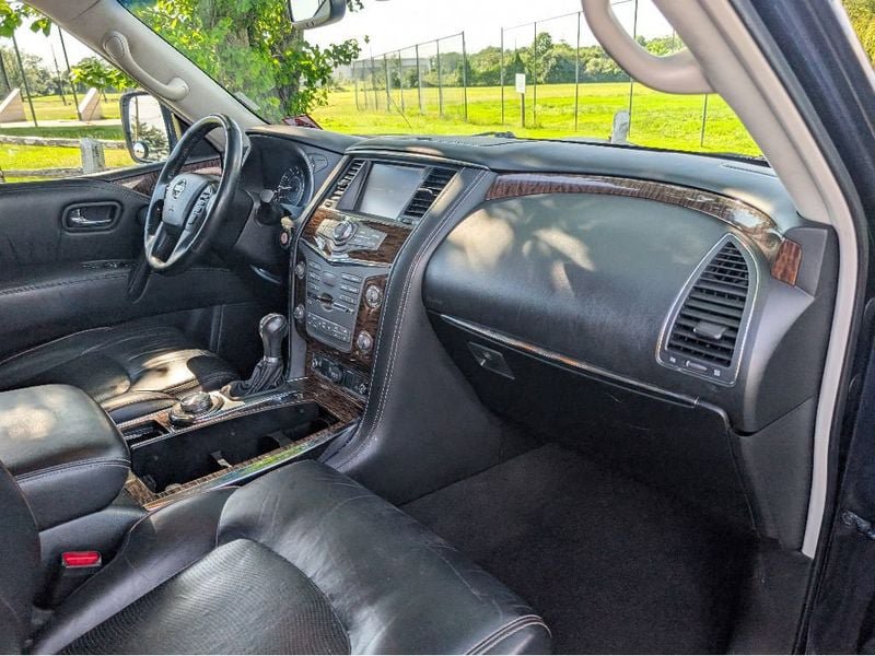 Used 2017 Nissan Armada Platinum AWD/4WD image 36