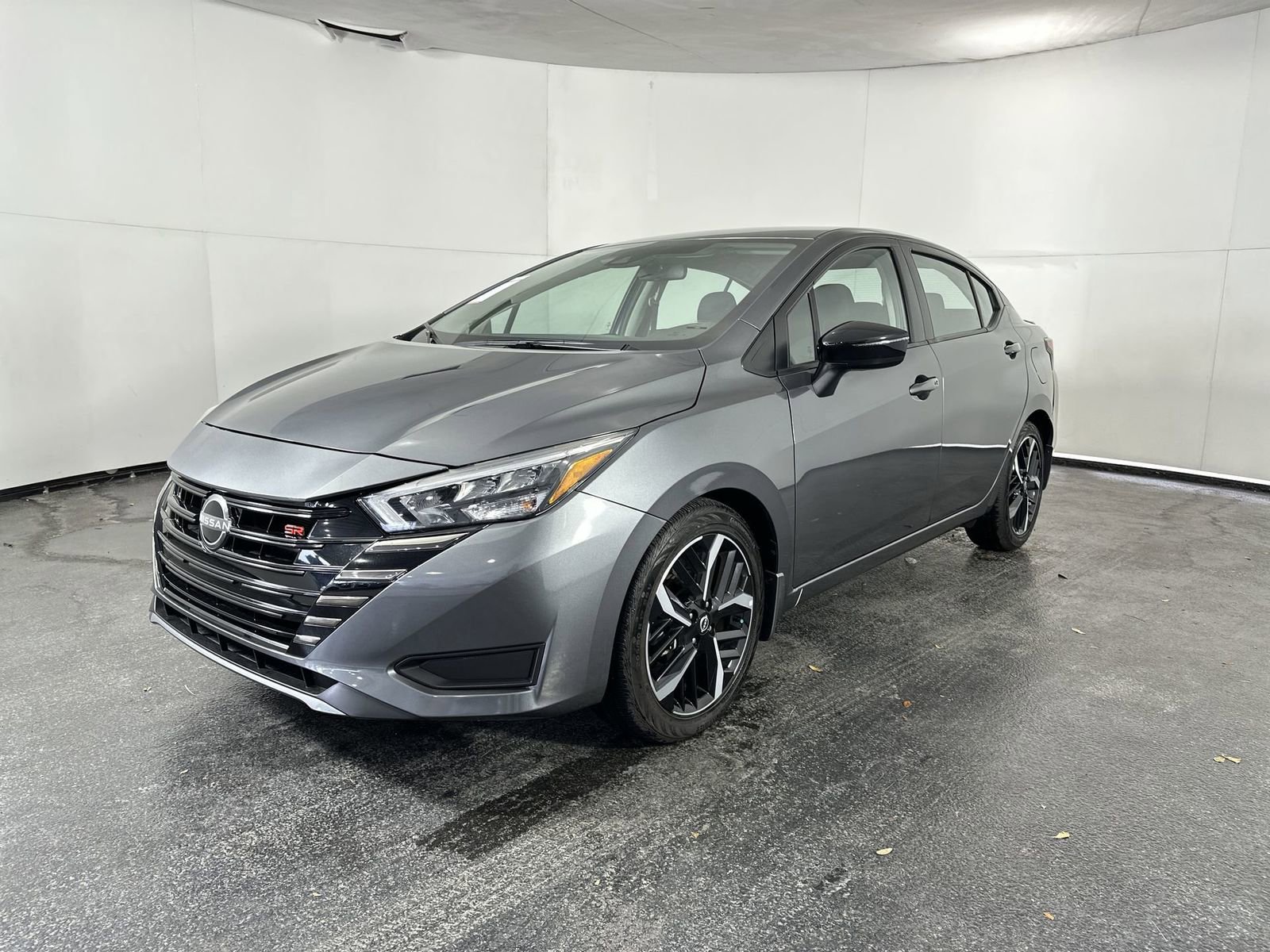 Certified 2024 Nissan Versa SR w/ Trunk Package image 6