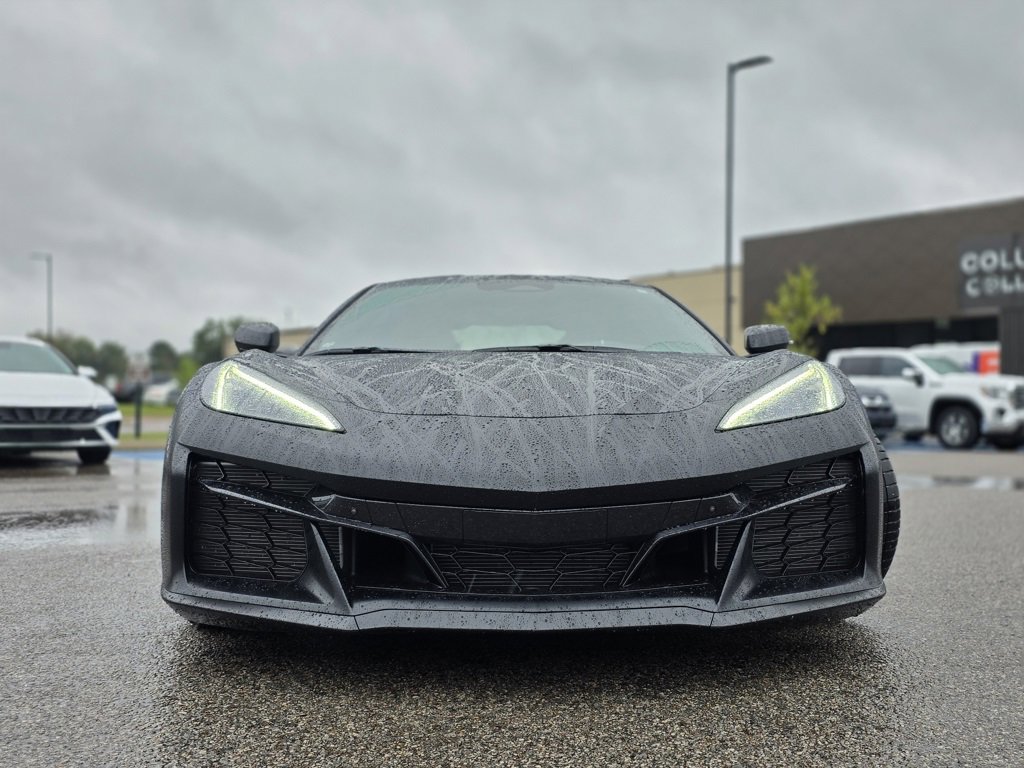 Used 2025 Chevrolet Corvette Z06 w/ Stealth Interior Trim Package image 5