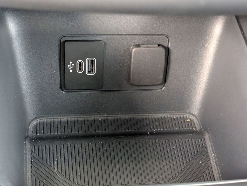 New 2026 Ford Explorer ST w/ Sun And Sound Package image 38