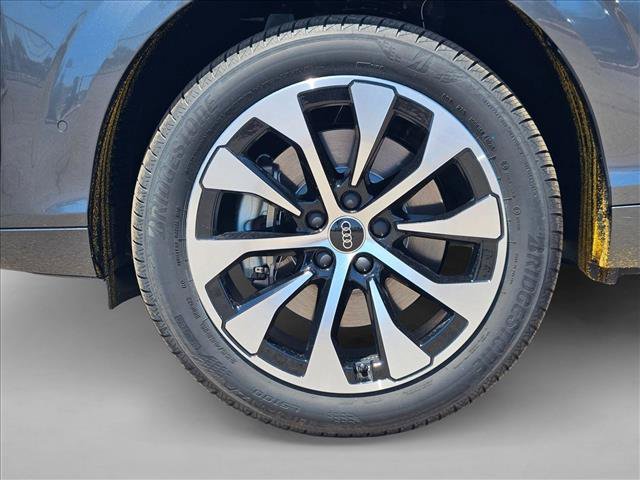New 2026 Audi Q3 quattro 2.0T AWD/4WD image 11