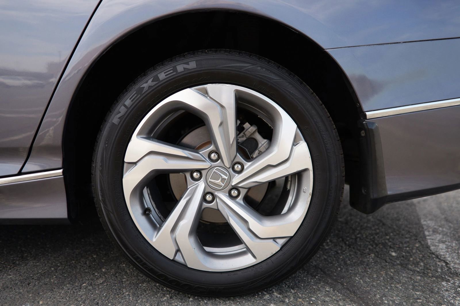 Used 2019 Honda Accord EX image 15