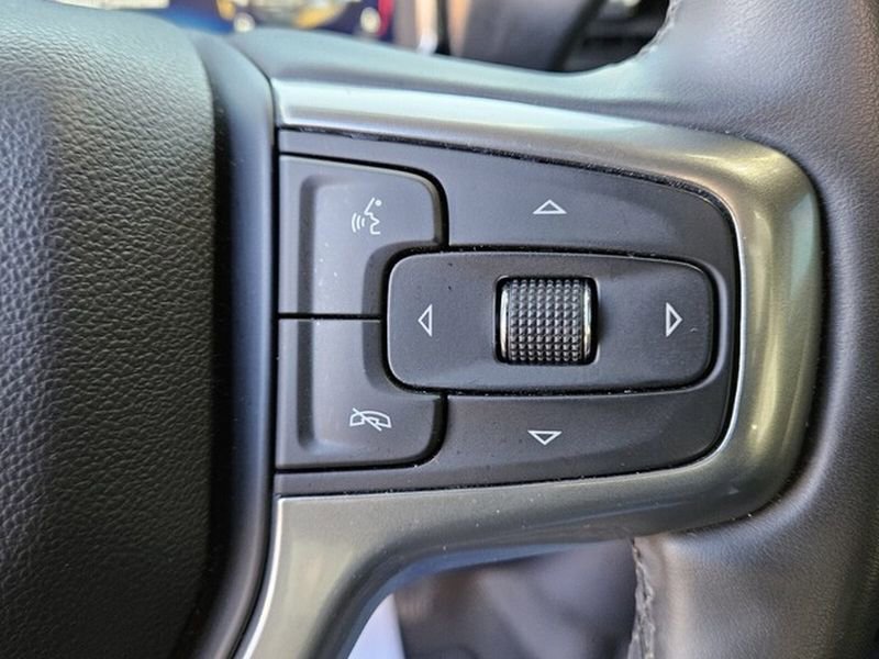 Used 2025 Chevrolet Silverado 3500 LT w/ Convenience Package AWD/4WD image 27