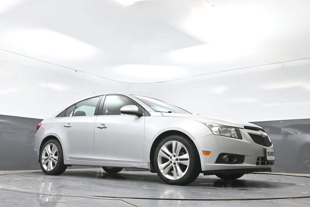 Used 2013 Chevrolet Cruze LTZ FWD image 51