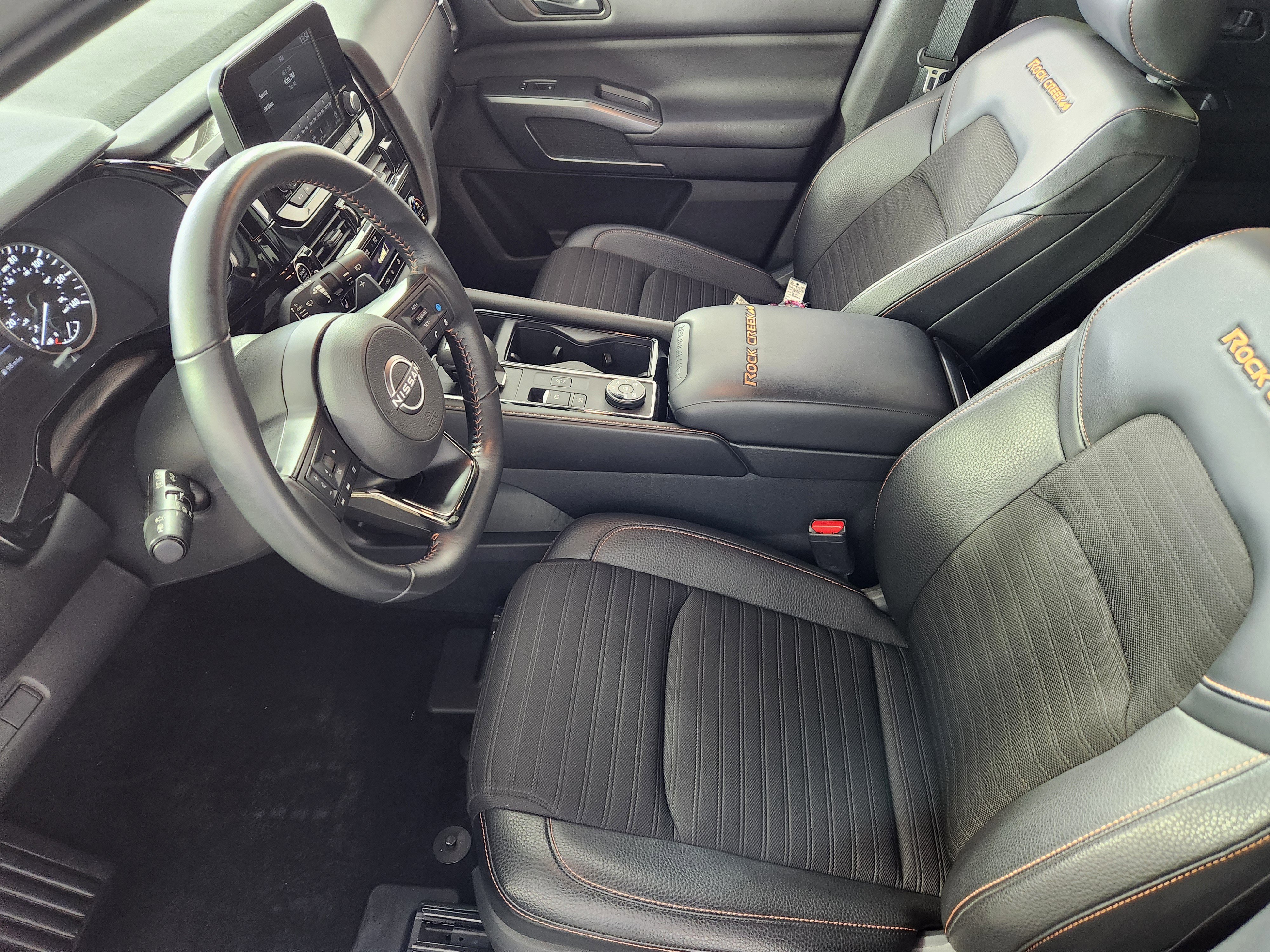 Used 2024 Nissan Pathfinder Rock Creek image 11