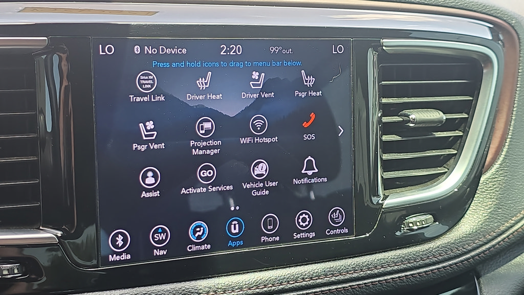 Used 2020 Chrysler Pacifica Limited FWD image 20