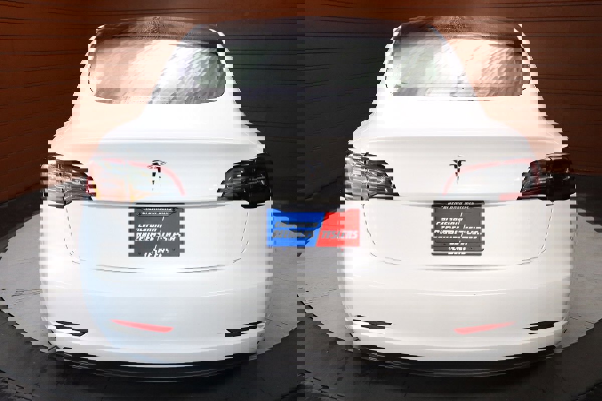 Used 2023 Tesla Model 3 Standard Range RWD image 12