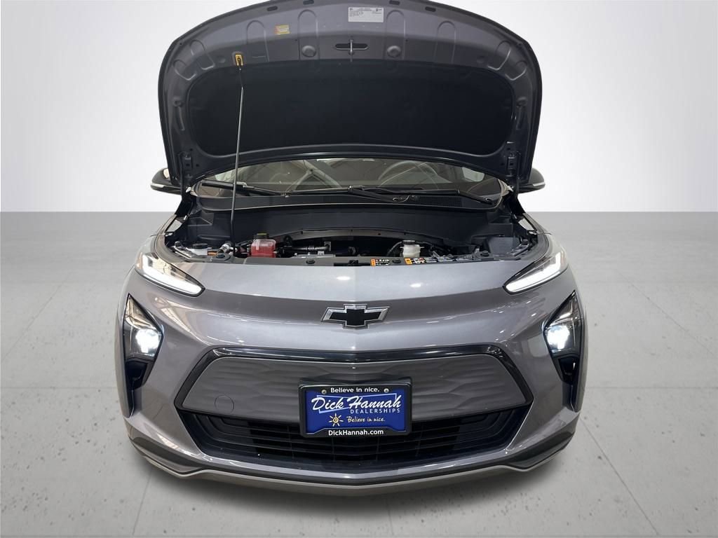 Certified 2022 Chevrolet Bolt EUV LT image 4