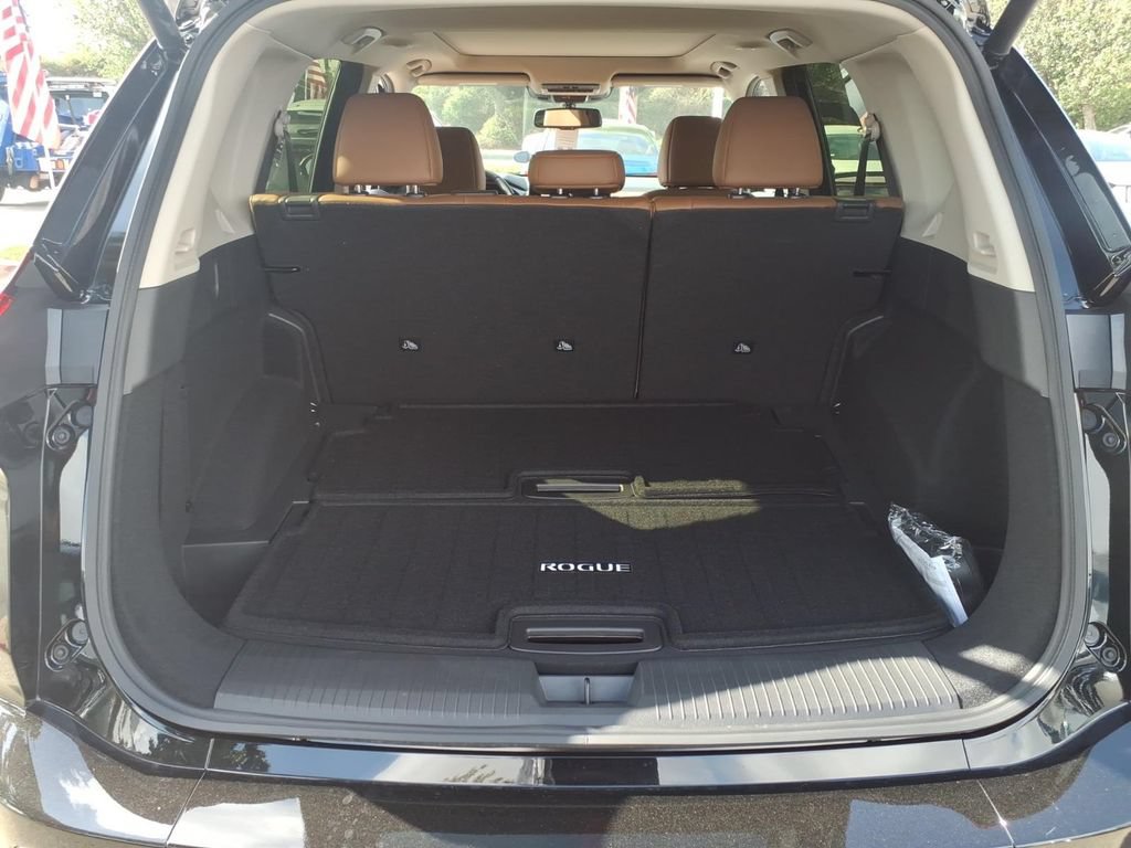 New 2026 Nissan Rogue Platinum AWD/4WD image 7