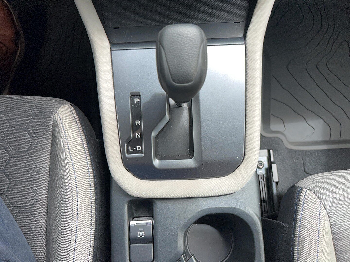 Certified 2025 Subaru Forester AWD/4WD image 7