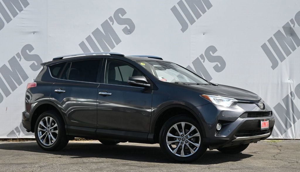 Used 2016 Toyota RAV4 Limited FWD image 3