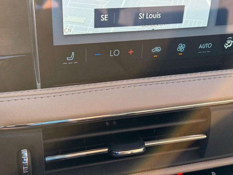 New 2025 Lincoln Corsair Grand Touring image 24