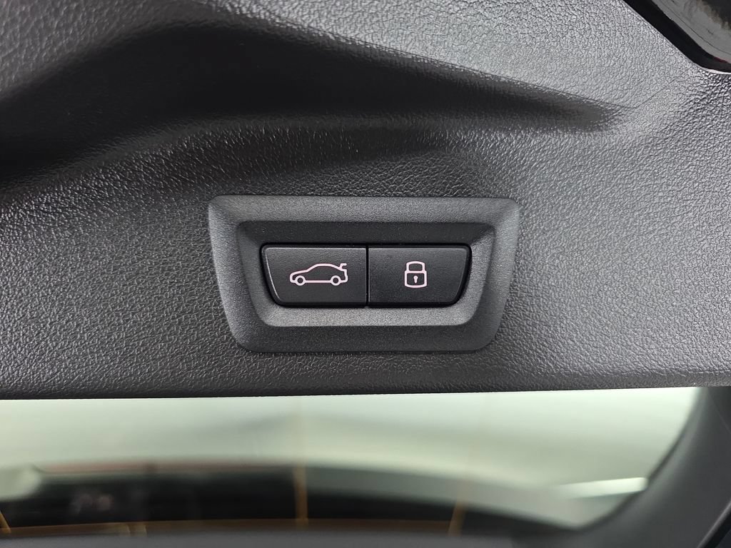 New 2026 BMW X5 M60i AWD/4WD image 13