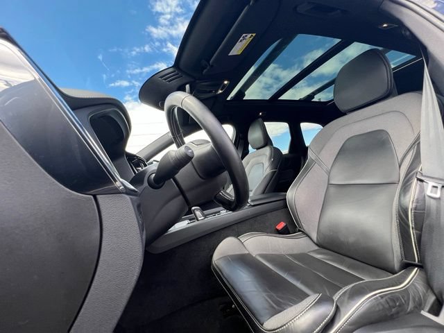 Used 2021 Volvo XC60 T8 R-Design w/ Advanced Package AWD/4WD image 16