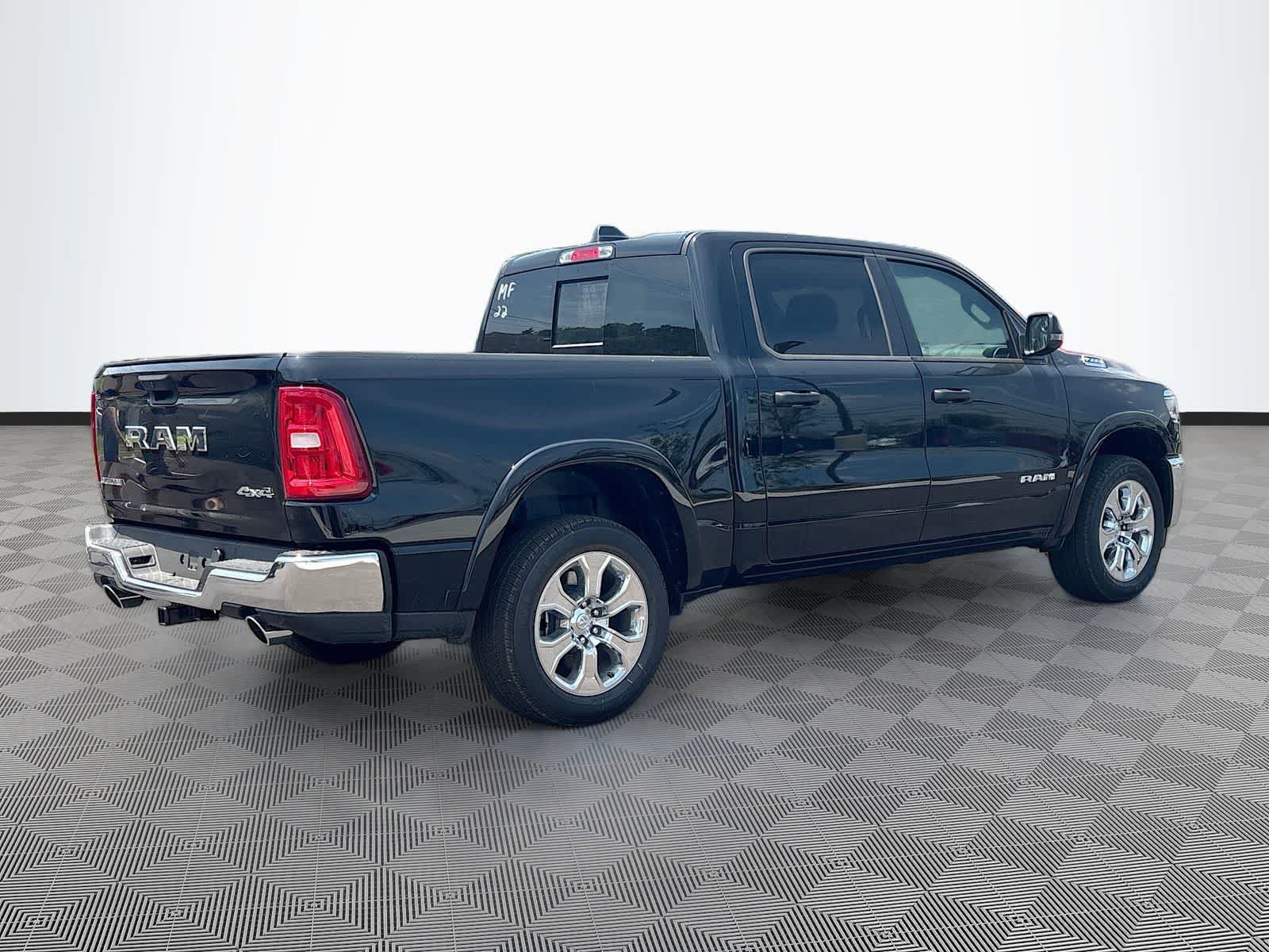 New 2026 RAM 1500 Big Horn AWD/4WD image 5