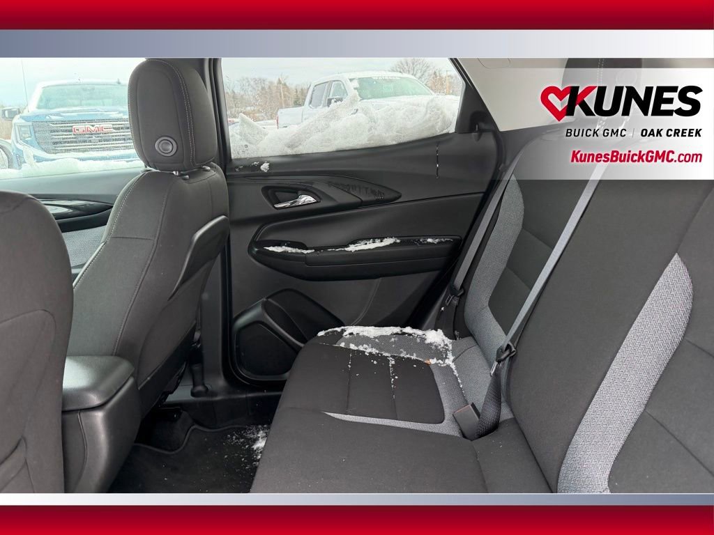 Used 2025 Chevrolet TrailBlazer LT image 7