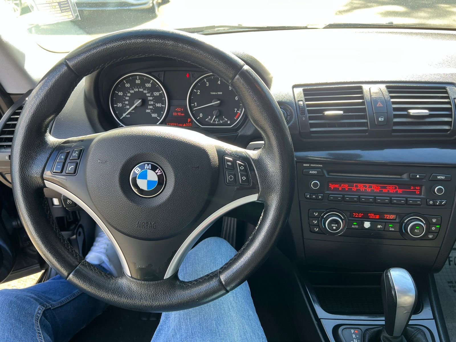 Used 2011 BMW 128i Coupe image 27