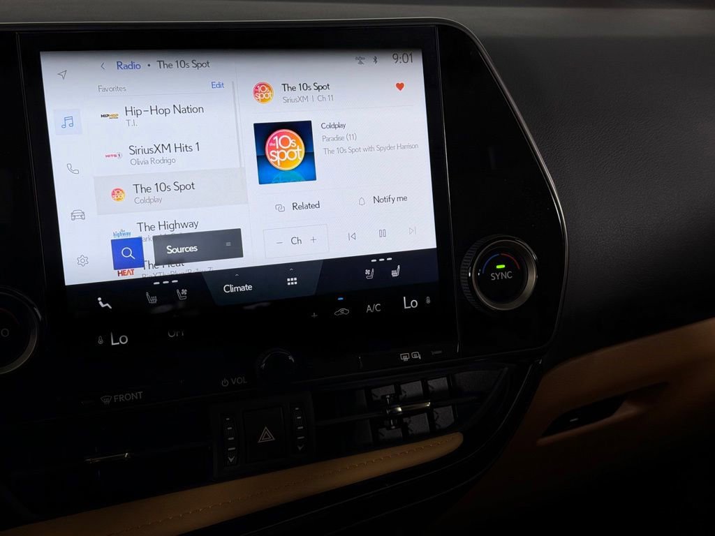 Used 2025 Lexus NX 250 FWD w/ Premium Package image 20
