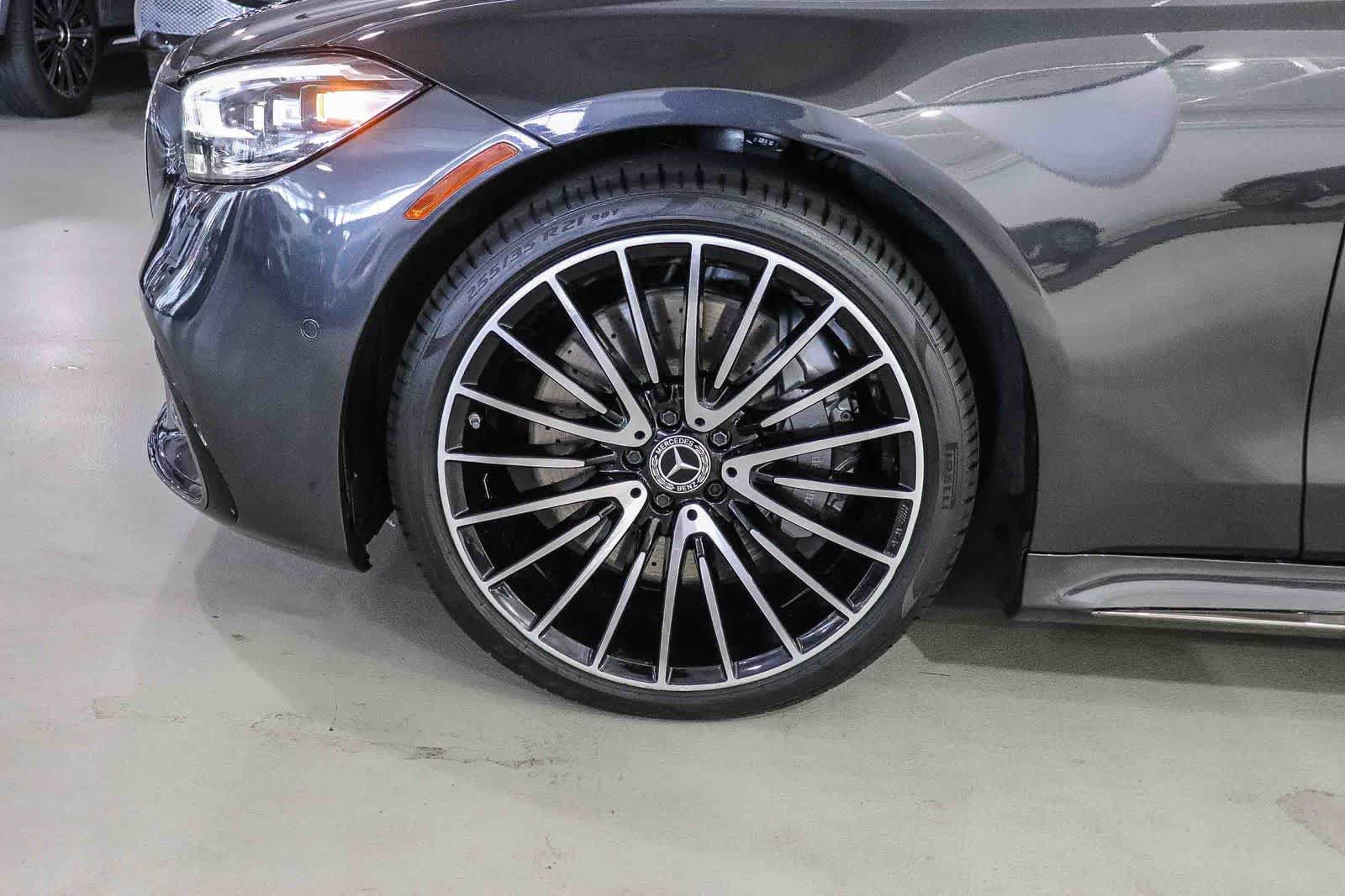 Used 2023 Mercedes-Benz S 580 4MATIC Sedan image 9