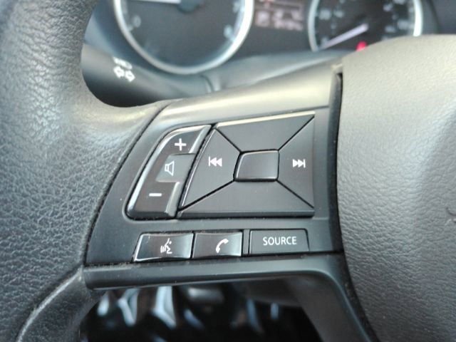 Used 2024 Nissan Kicks S image 31