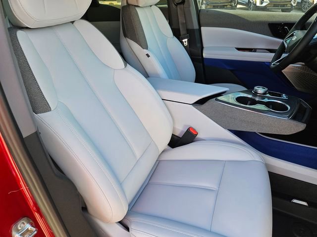 New 2026 Cadillac Optiq Sport 1 w/ LPO, Floor Liner Package image 27