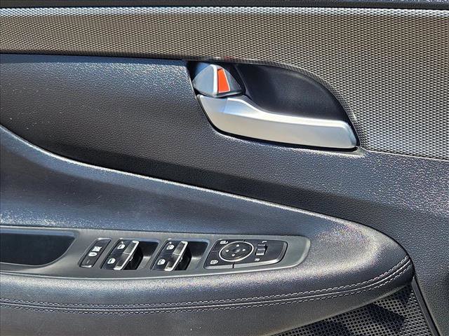 Used 2019 Hyundai Santa Fe SEL FWD image 11