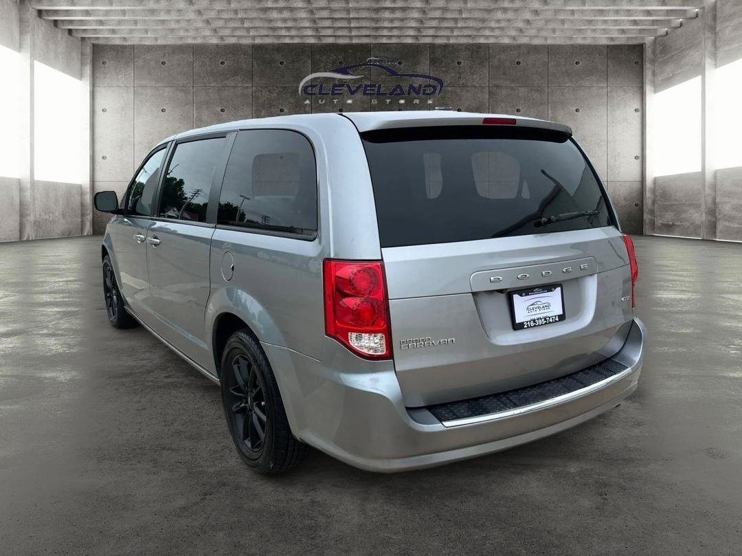 Used 2020 Dodge Grand Caravan GT FWD image 5