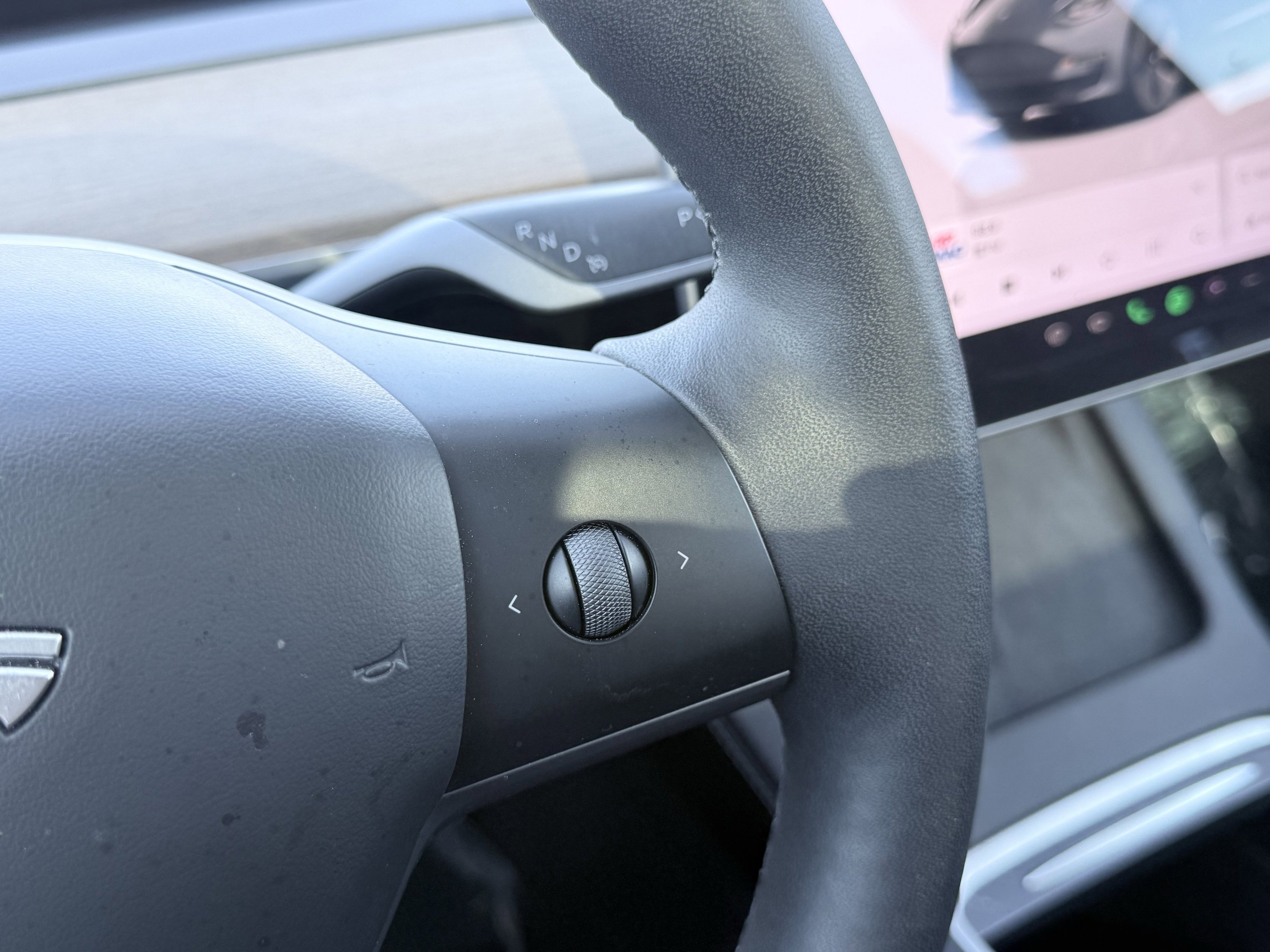 Used 2023 Tesla Model 3 Standard Range image 58