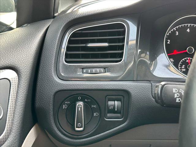 Used 2019 Volkswagen Golf Alltrack SE image 31