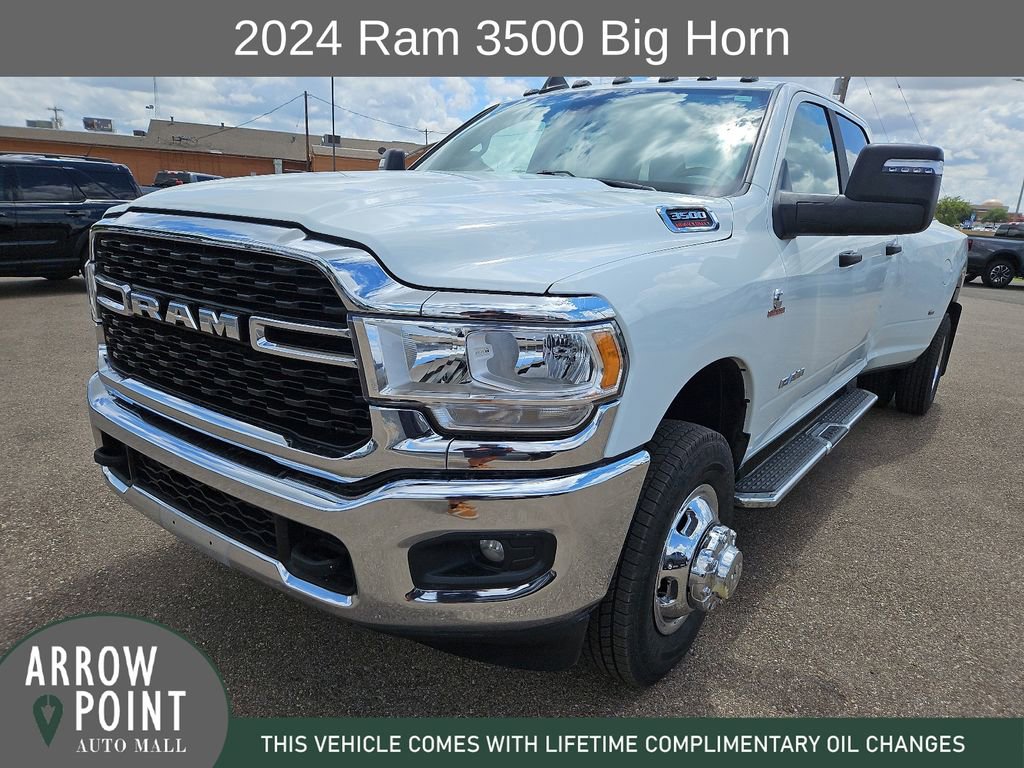 Used 2024 RAM 3500 Big Horn AWD/4WD image 4