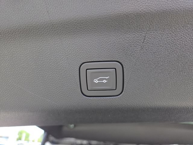 New 2026 GMC Yukon Elevation w/ Elevation Premium Package AWD/4WD image 22