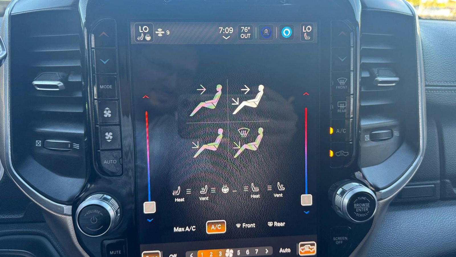 Used 2022 RAM 2500 Laramie image 21