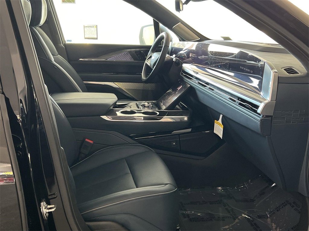 New 2026 Cadillac Escalade IQ Sport 2 image 35