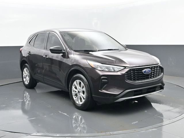 Used 2023 Ford Escape Active image 3