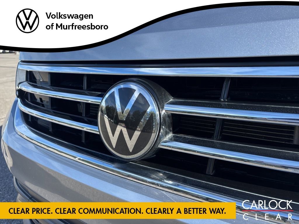 Certified 2024 Volkswagen Tiguan SE image 11