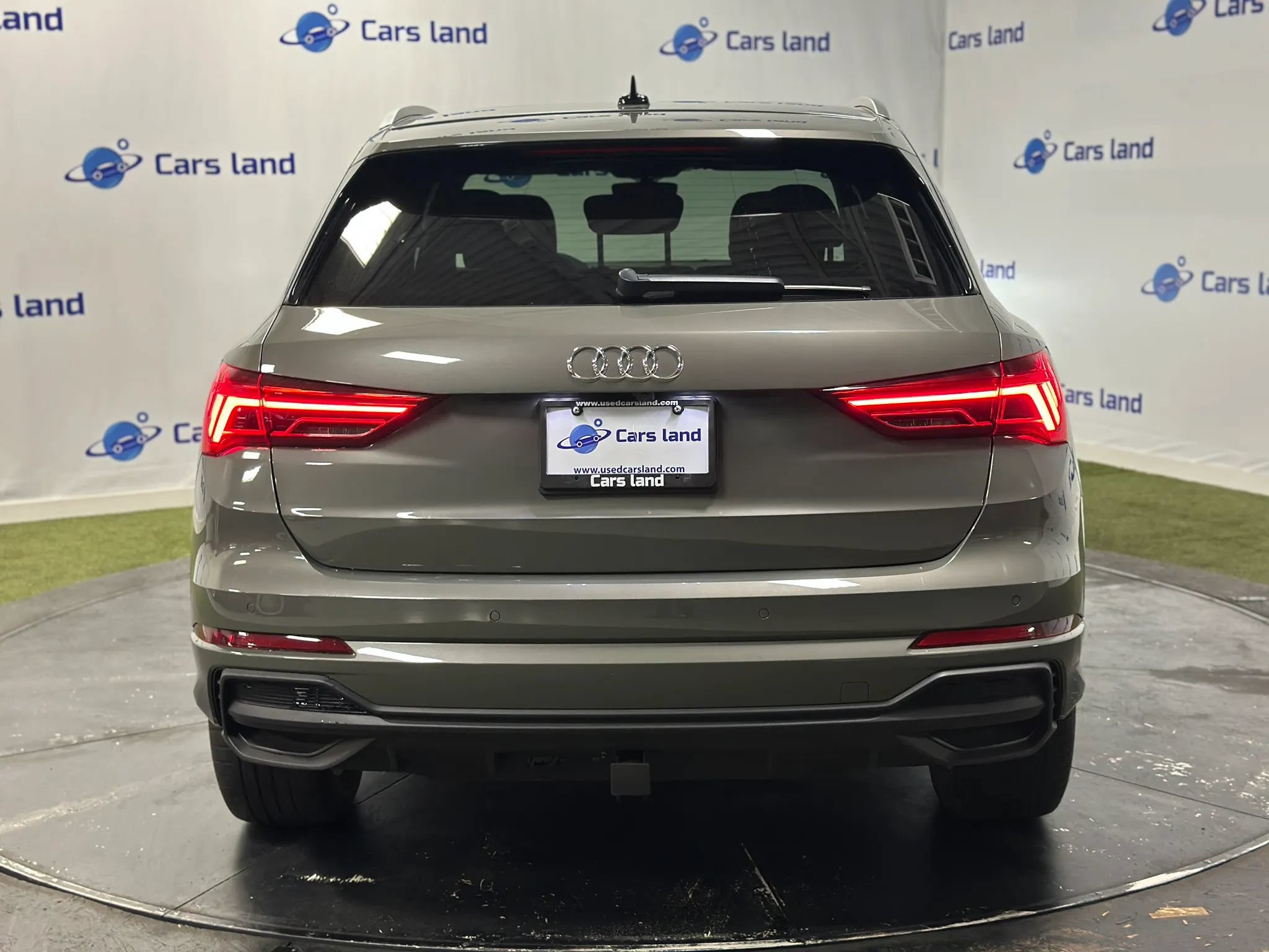 Used 2022 Audi Q3 2.0T Premium Plus AWD/4WD image 4