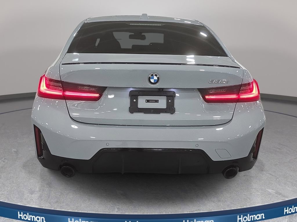 Certified 2023 BMW 330i Sedan w/ M Sport Package RWD image 7