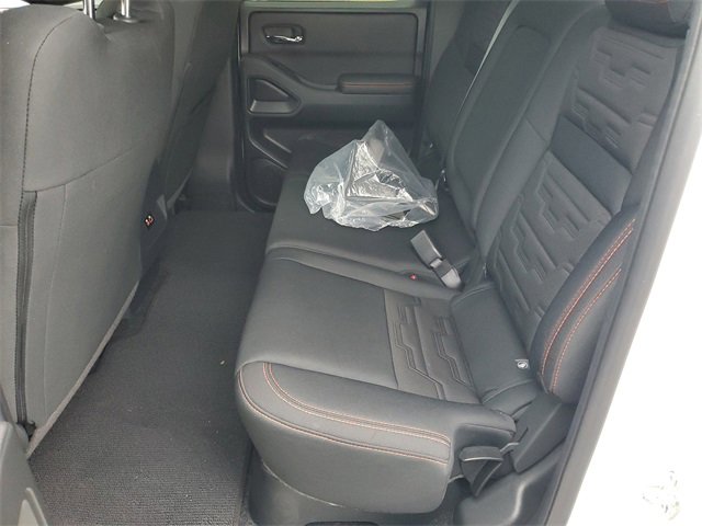 Used 2025 Nissan Frontier Pro-X image 28