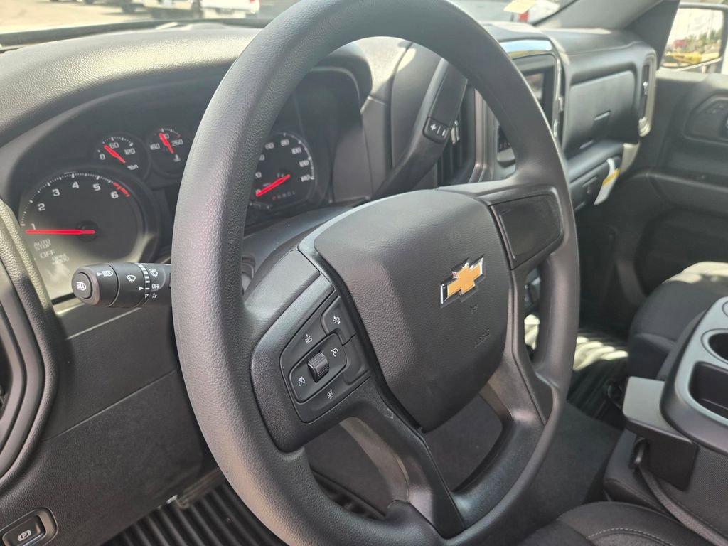 New 2026 Chevrolet Silverado 1500 Custom AWD/4WD image 10