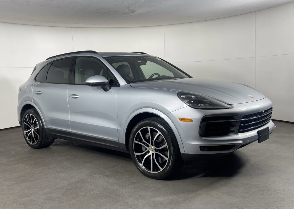 Certified 2023 Porsche Cayenne S image 9