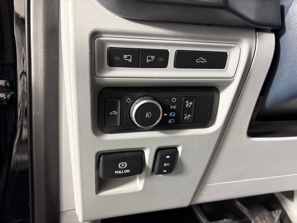 Used 2021 Ford F150 Limited AWD/4WD image 47