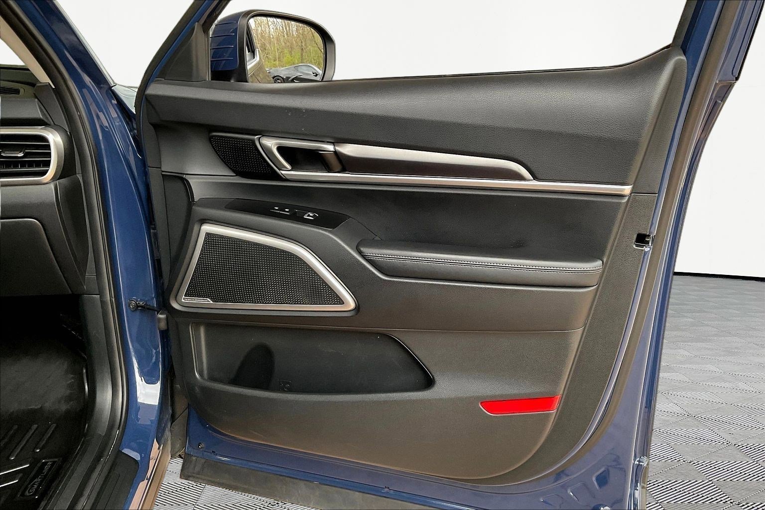 Used 2023 Kia Telluride S w/ S Sunroof Package image 28