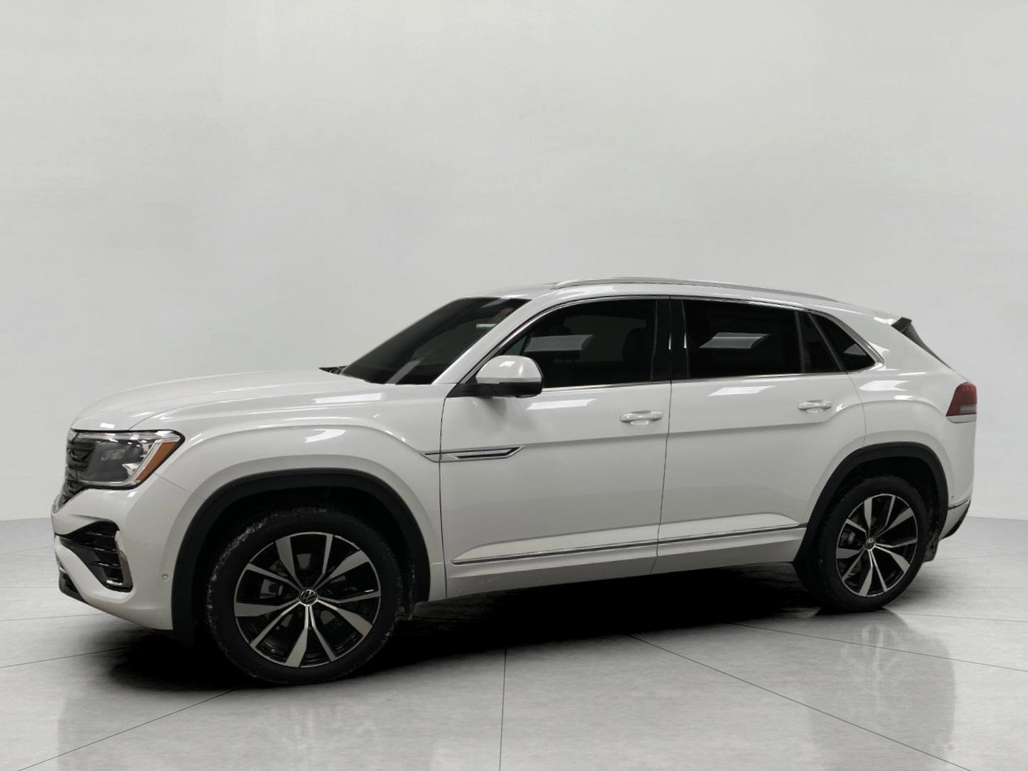 New 2026 Volkswagen Atlas Cross Sport SEL Premium R-Line image 9