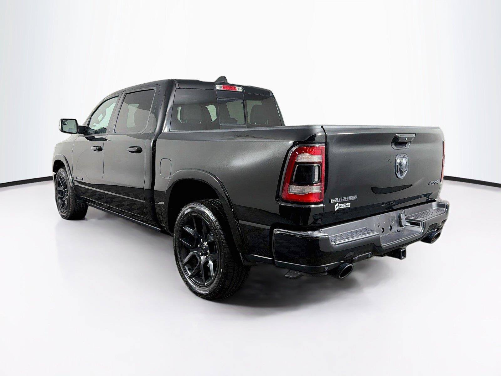 Used 2021 RAM 1500 Laramie w/ Night Edition AWD/4WD image 9