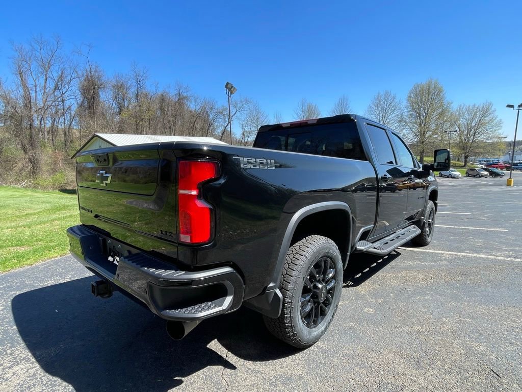 Certified 2025 Chevrolet Silverado 2500 LTZ w/ Trail Boss Package AWD/4WD image 3