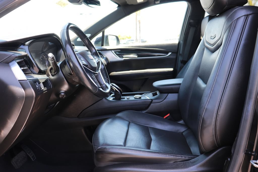 Used 2023 Cadillac XT5 Premium Luxury FWD image 10