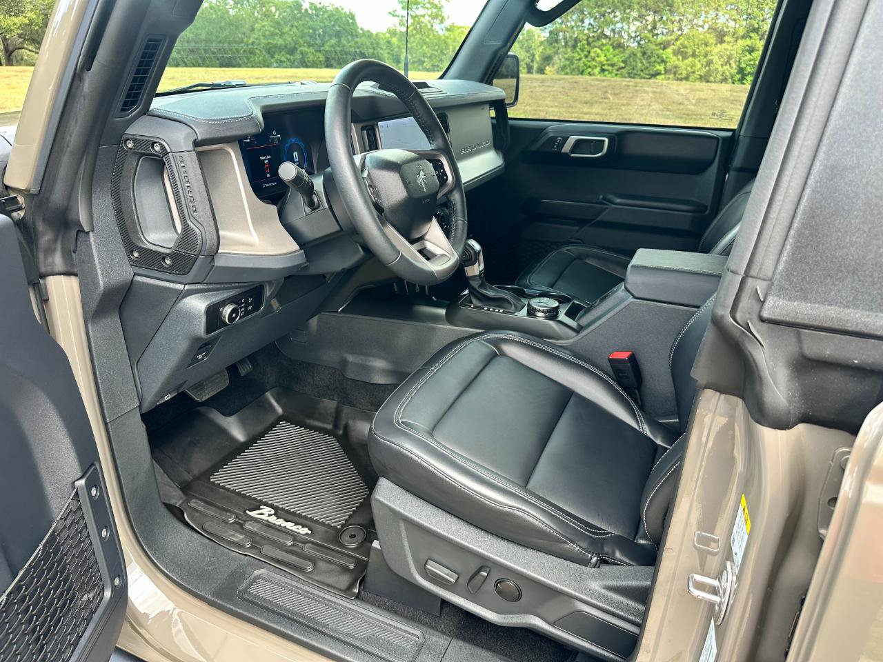 Used 2026 Ford Bronco Outer Banks AWD/4WD image 10