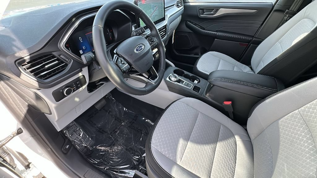 New 2026 Ford Escape Active w/ Tech Pack #1 AWD/4WD image 10